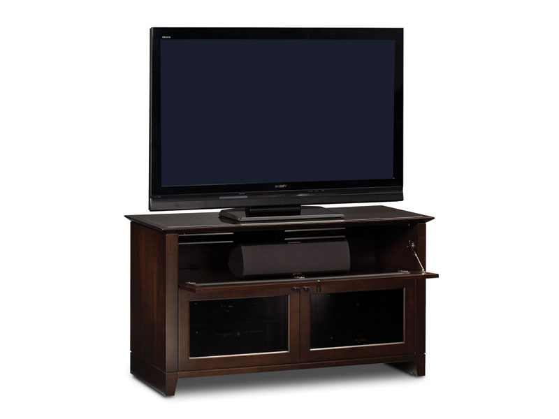 NOVIA ® 8428 Overall Dimensions: 29H x 52W x 22D in 74H x 132W x 56D cm