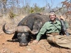 Donald Trump Jr. hunting water buffalo
