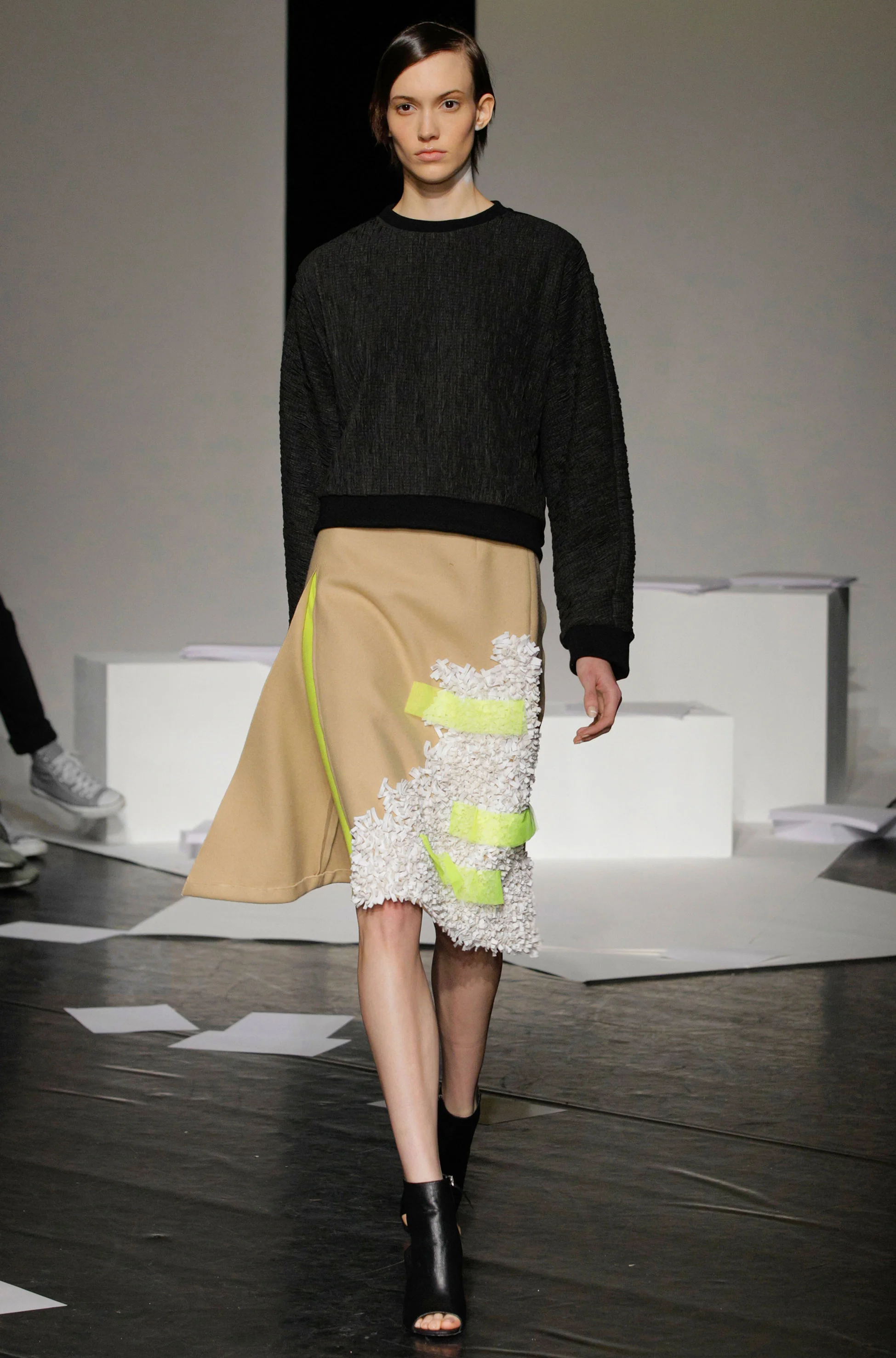 look 10