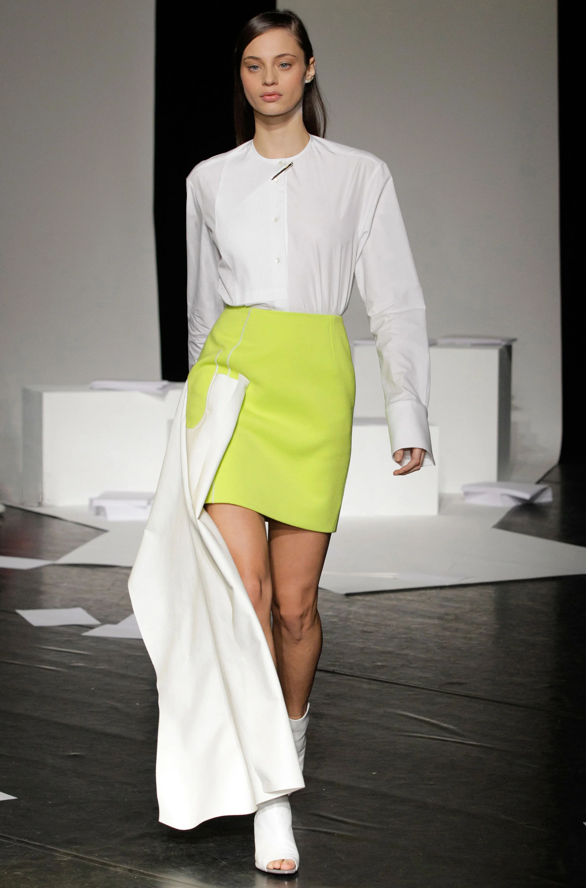 look 18