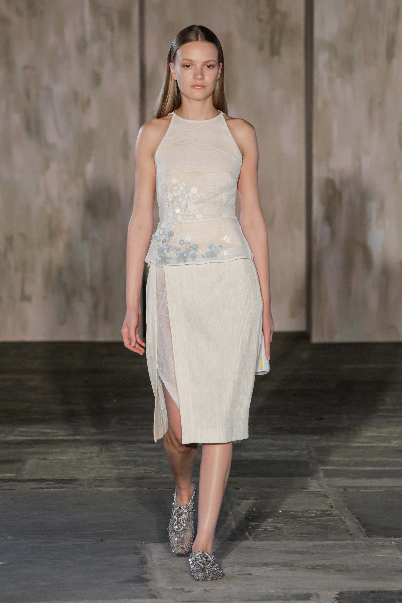 look 13