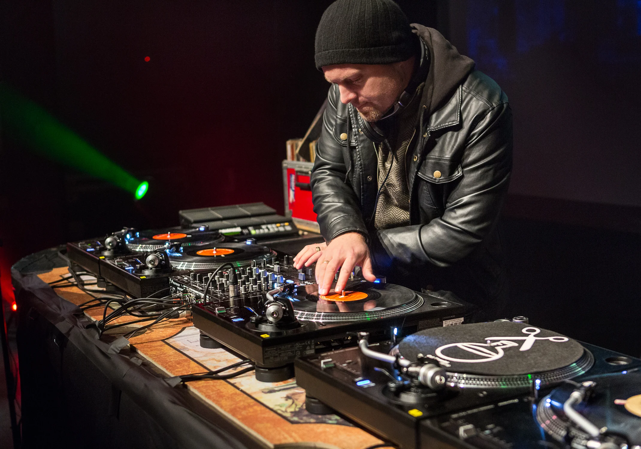 Imaginary Instruments #144: DJ Shadow
