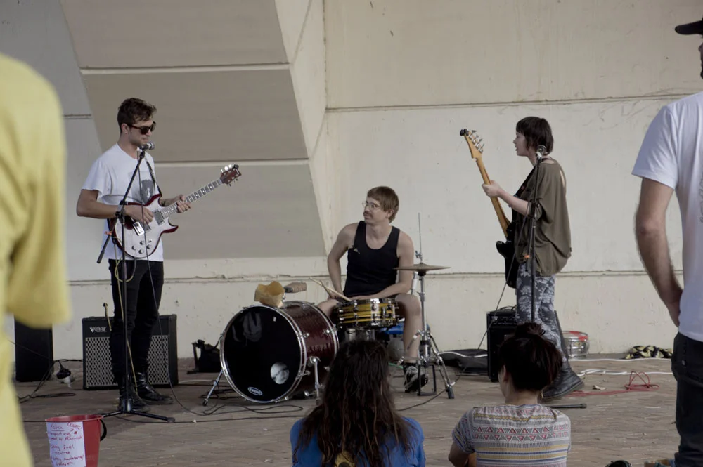 'The Slacksmiths' play at the Solar Powered Guerilla Gig under the William Jolly Bridge, Grey St. South, Brisbane&nbsp;