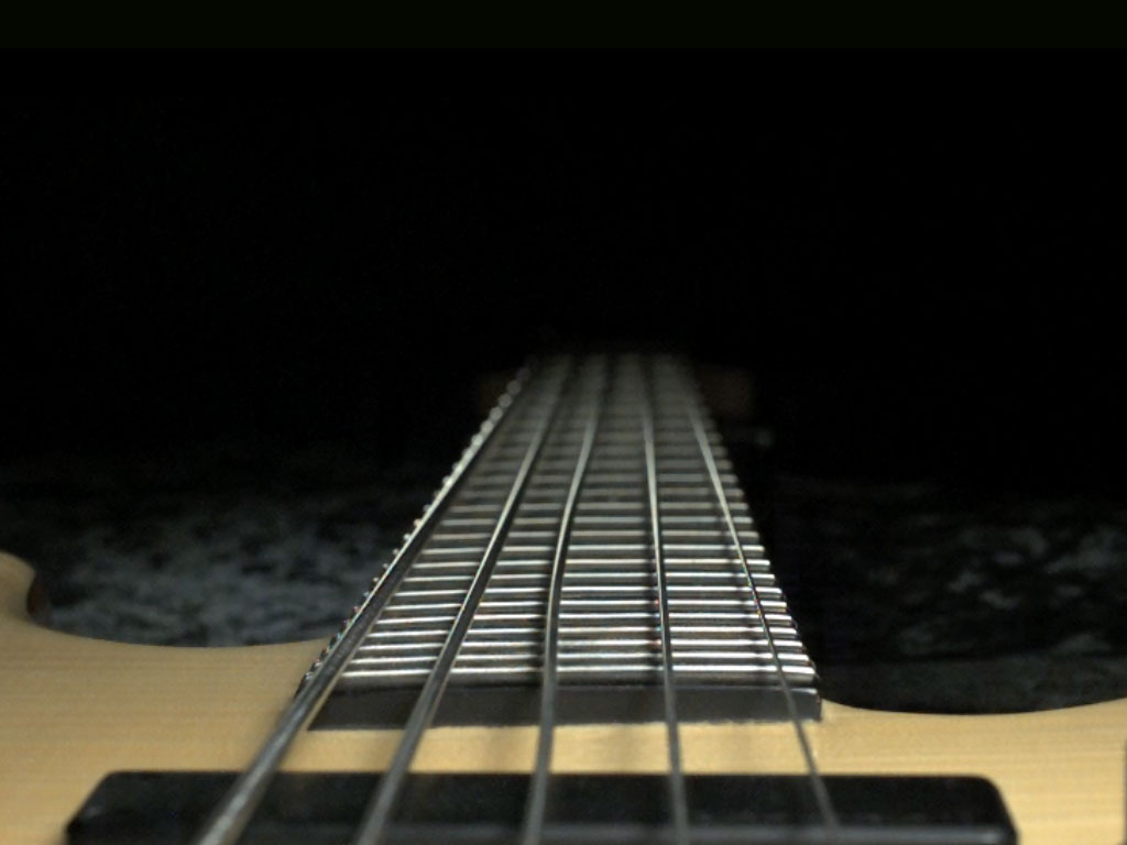 For our article on the custom bass guitar we filmed the strings of an Overwater bass in super slow motion: the visual effect led people to think the strings had been detuned.