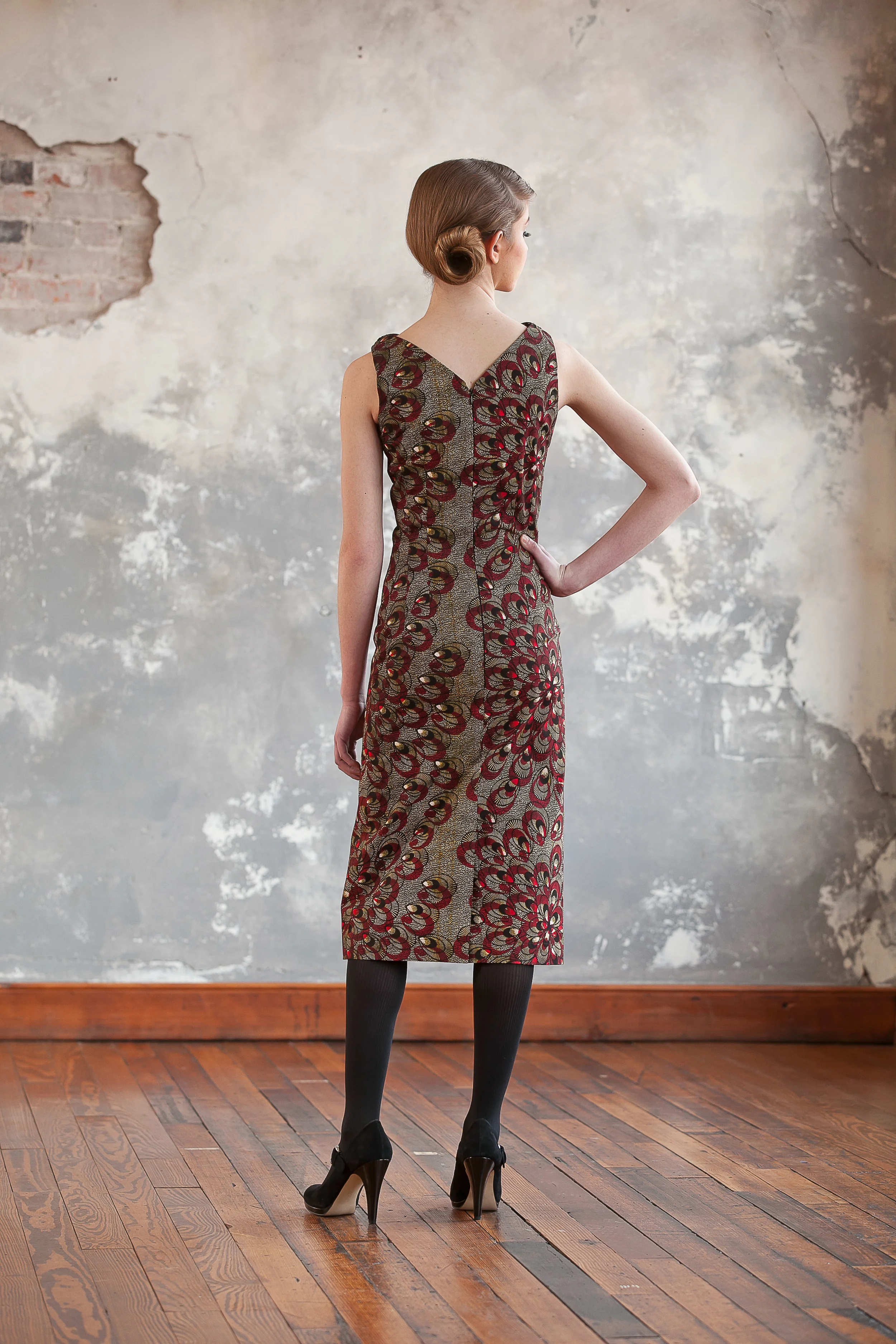 Model: Claire Gentry / Photographer: Steve Gibson / Hair & Makeup: Xiphium Salon
