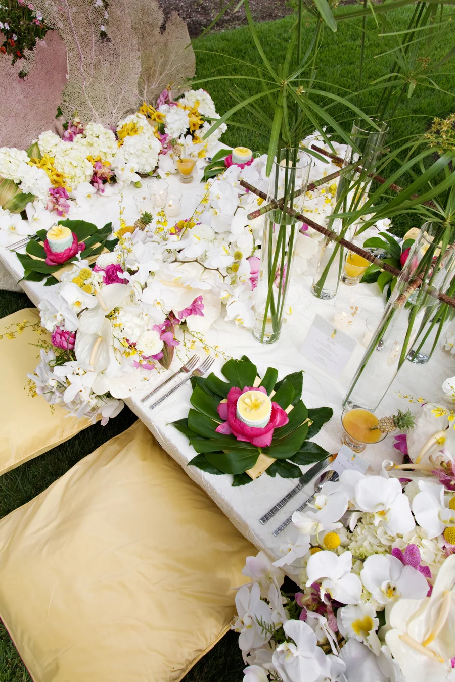 Rippee_ExquisiteWeddings2009_161tv.jpg