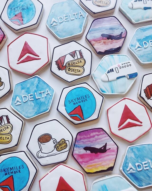 This BIG order went out recently and I&rsquo;m SO happy with how much they liked them! A year ago, I never thought I&rsquo;d be doing cookies for Delta Airlines! #deltaairlines