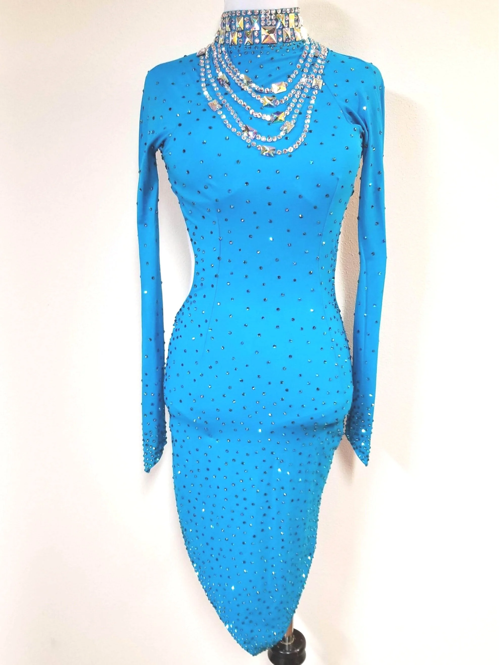 blu moon dress Blue Moon – E-Modesta main image 1