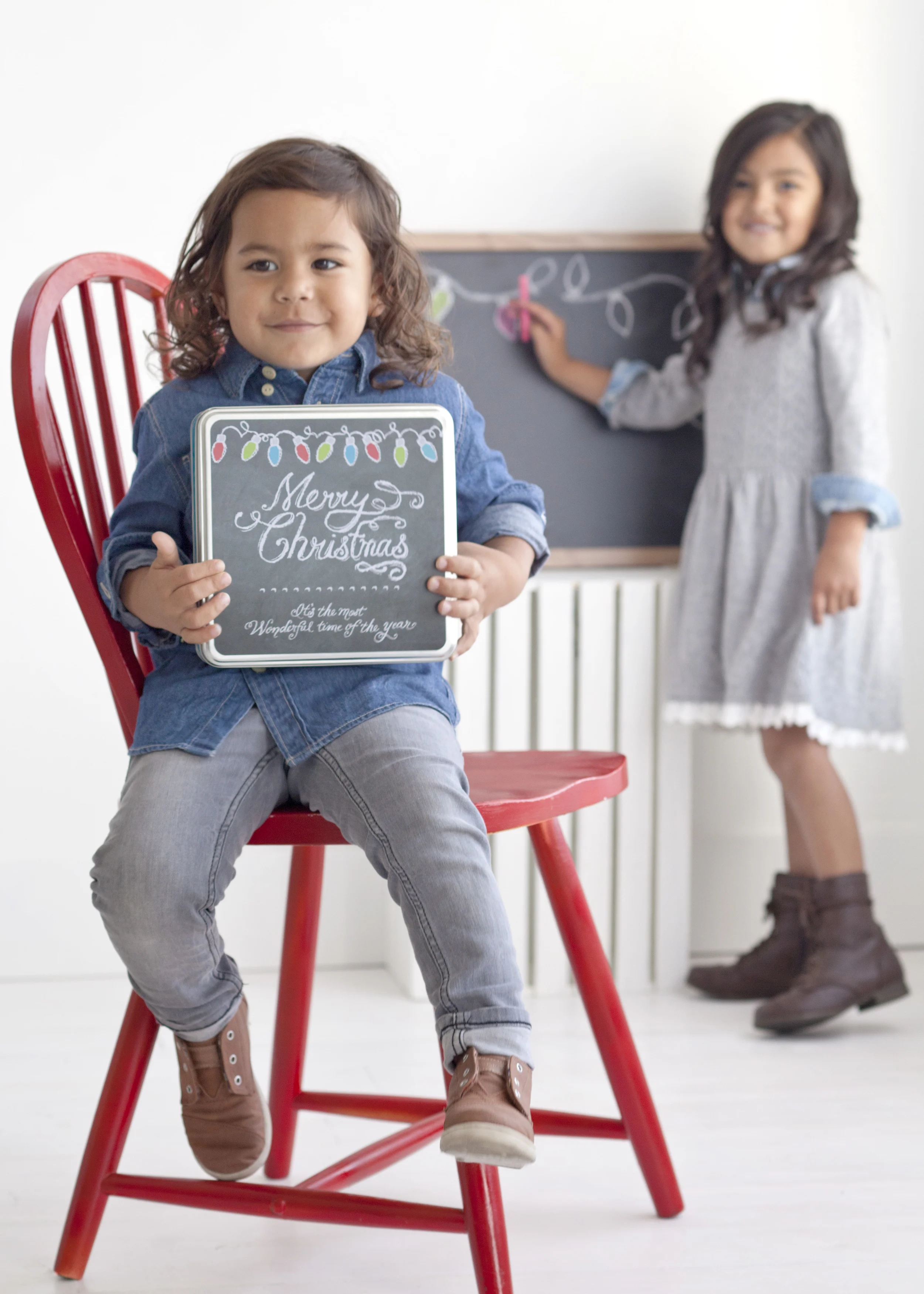 Tin-Christmas Chalkboard_09.JPG