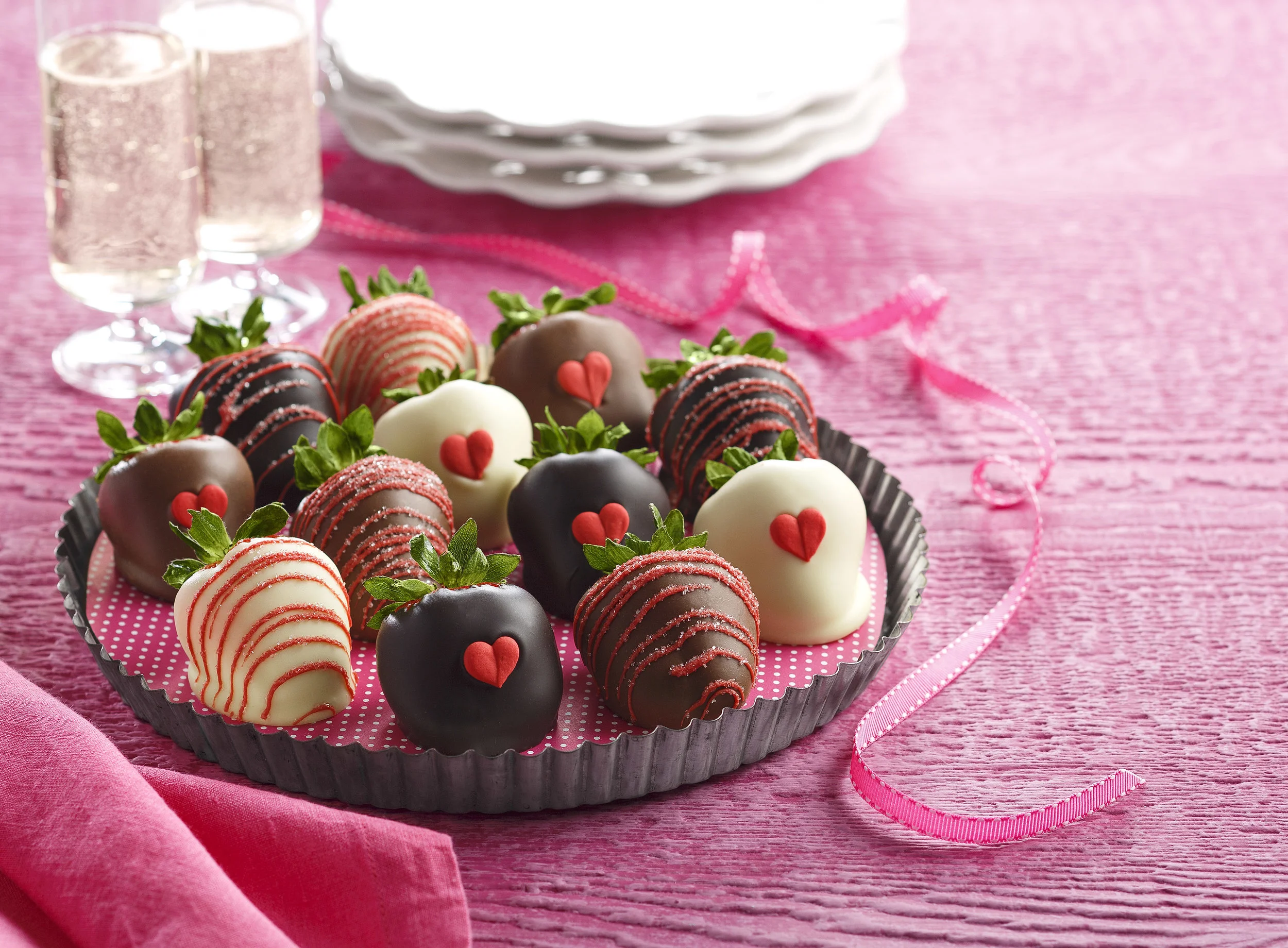 Chocolate Strawberry inset_08.JPG