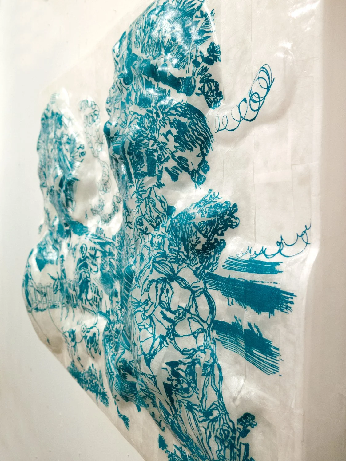 big-bitch-teal-plastic-detail.jpg