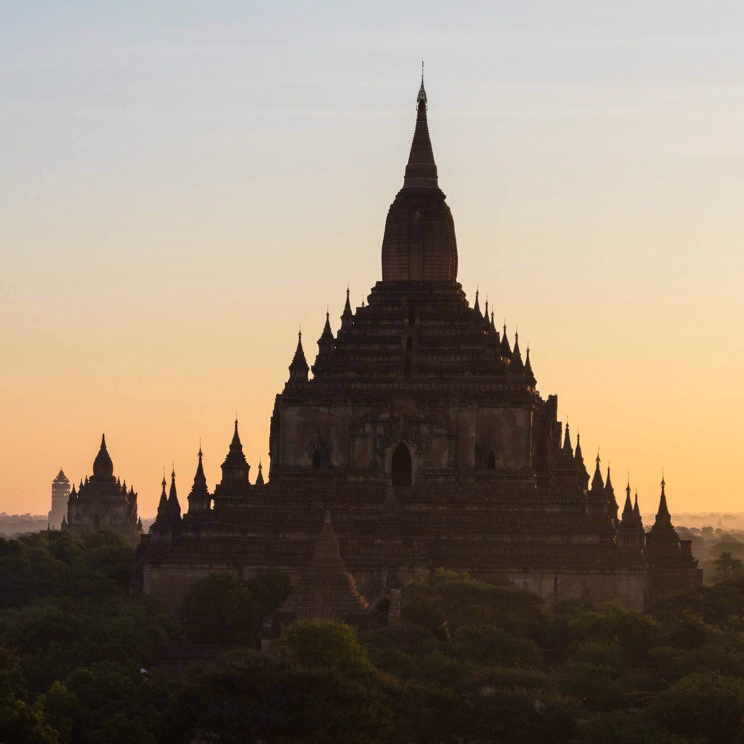 Bagan_Burma 2014_3271.jpg