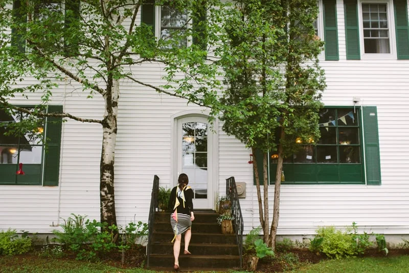 016-Melissa_Sung_Photography__Toronto_Wedding_Photographer_Intimate_Outdoor_Wedding_Muskoka_the_Good_Lovelies_Portage_Inn.jpg