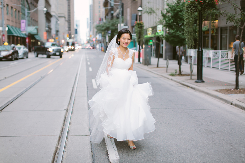 015-Melissa_Sung_Photography_Toronto_Wedding_Photographer_Cluny_Bistro_Distillery.jpg