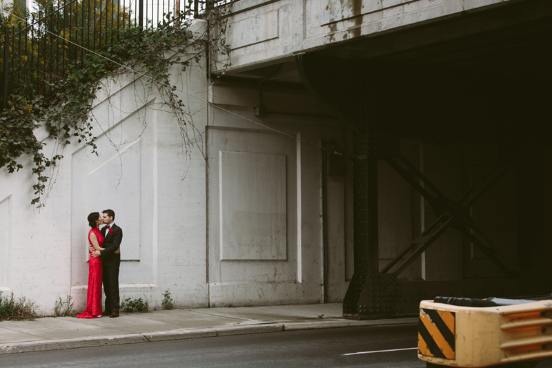 075-Melissa_Sung_Photography_Toronto_Wedding_Photographer_Cluny_Bistro_Distillery.jpg
