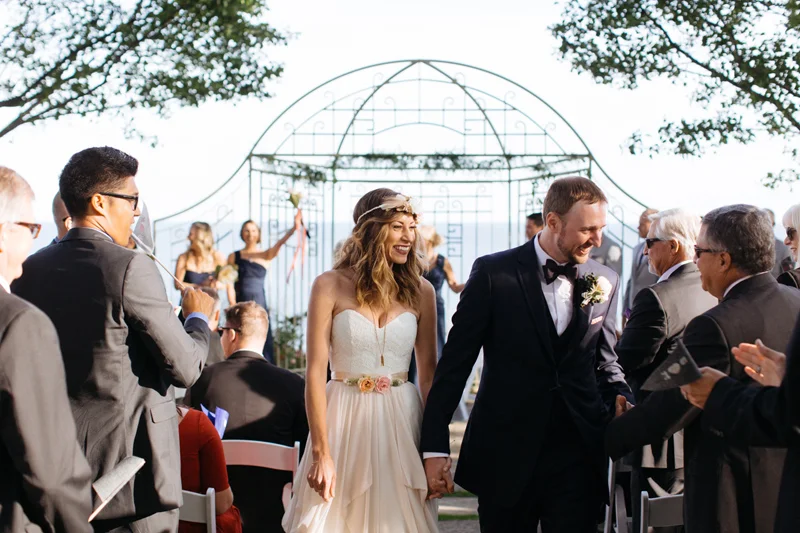 015-Melissa_Sung_Photography_Outdoor_Wedding_Toronto_Hunt_Club.jpg