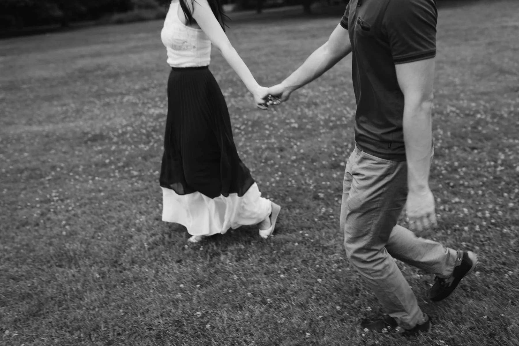 13-Melissa-Sung-Photography-Toronto-Engagement-35.jpg