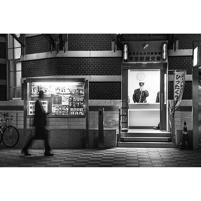 Mid night calls
#tokyo #wanted #street #police