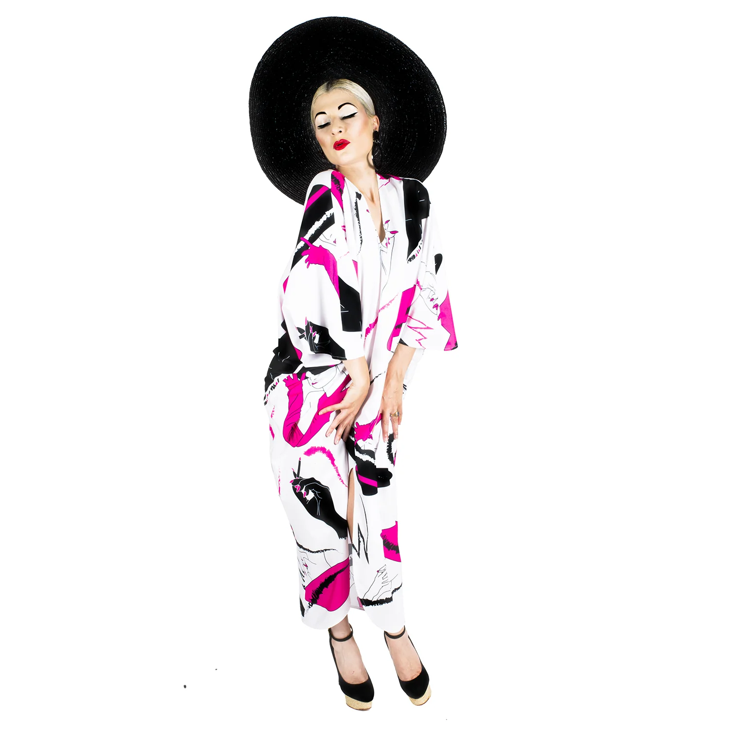 FridaLasVegas_BoldAndTheBeautiful_Kaftan_2.jpg