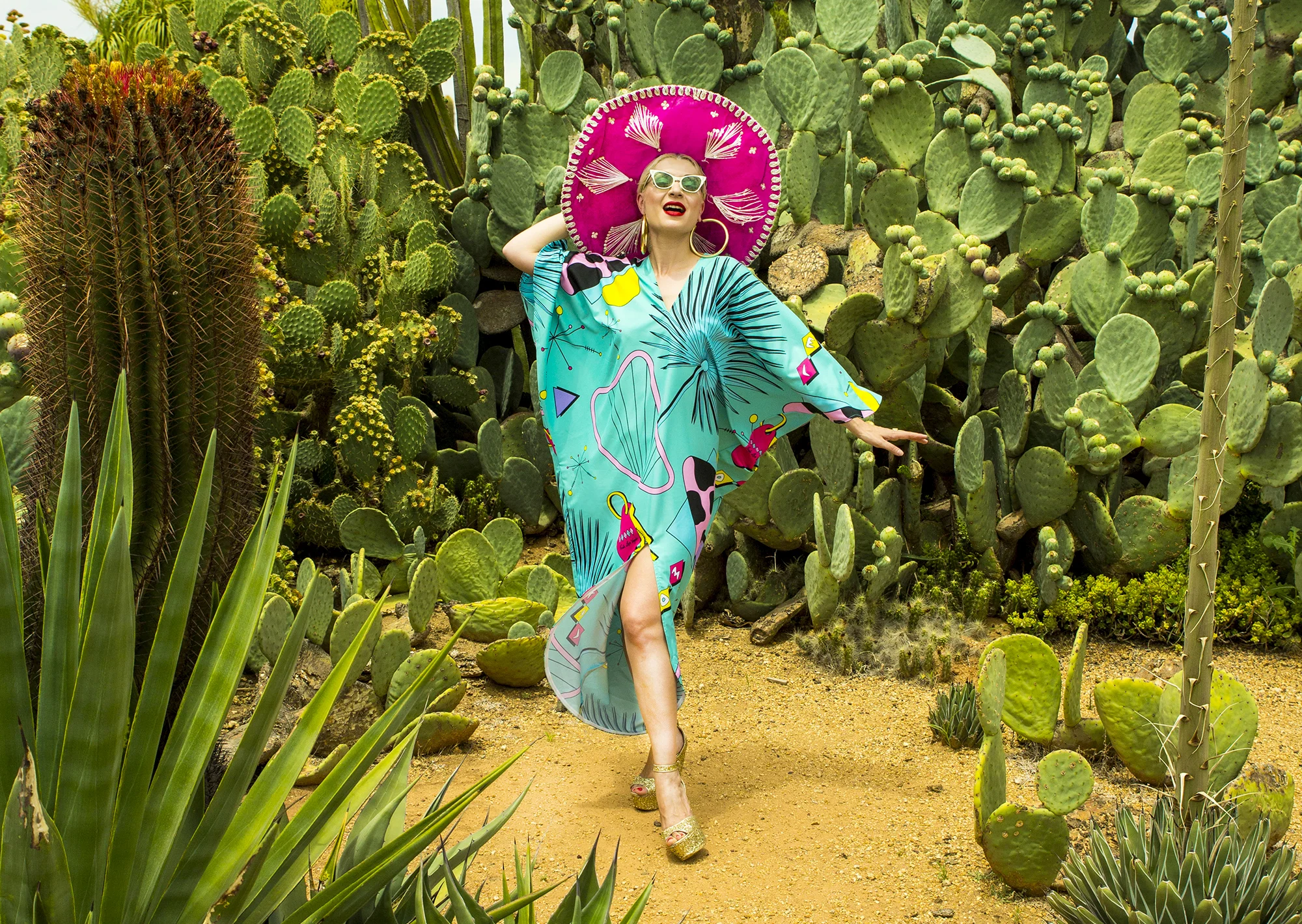 FridaLasVegas_MotelFLV_Kaftan_8_StavroulaAdameitis.jpg