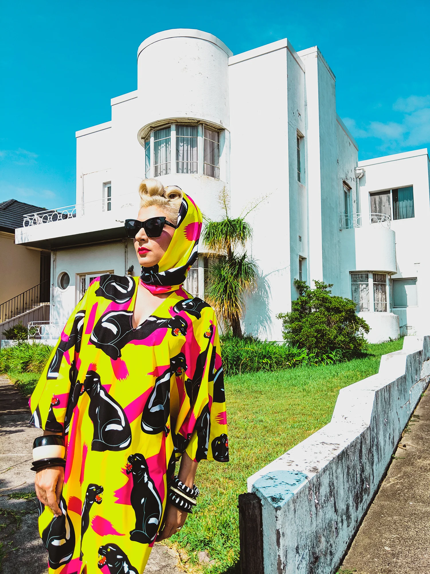 FridaLasVegas_PenrithPanther_Kaftan_2_72dpi.jpg