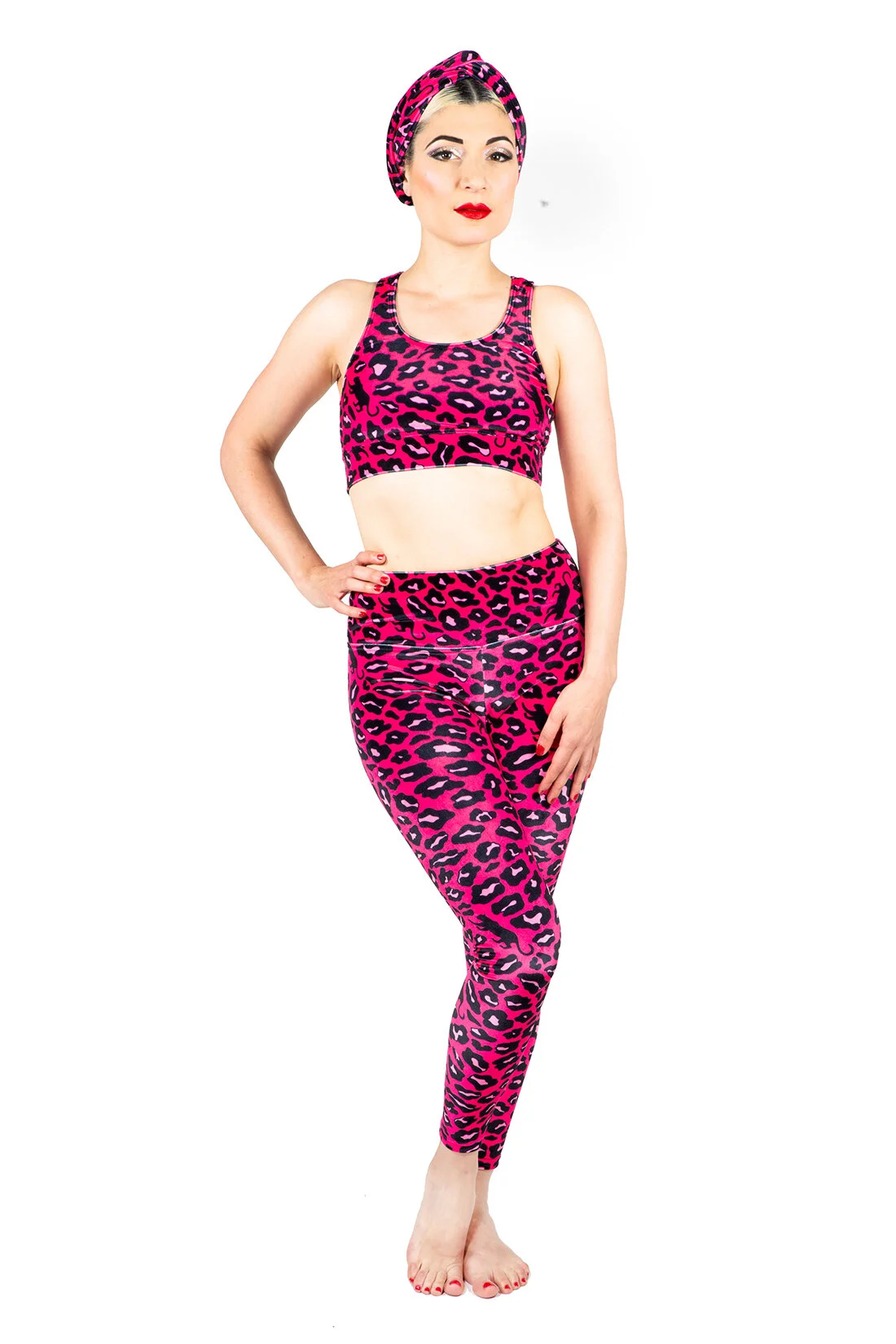 FridaLasVegas_PinkLeopard_Activewear_Leggings_01.jpg