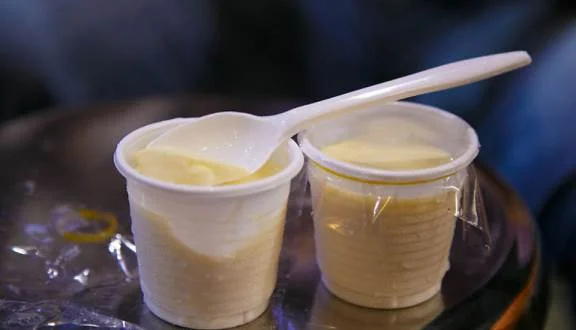 sữa chua phô mai.jpg