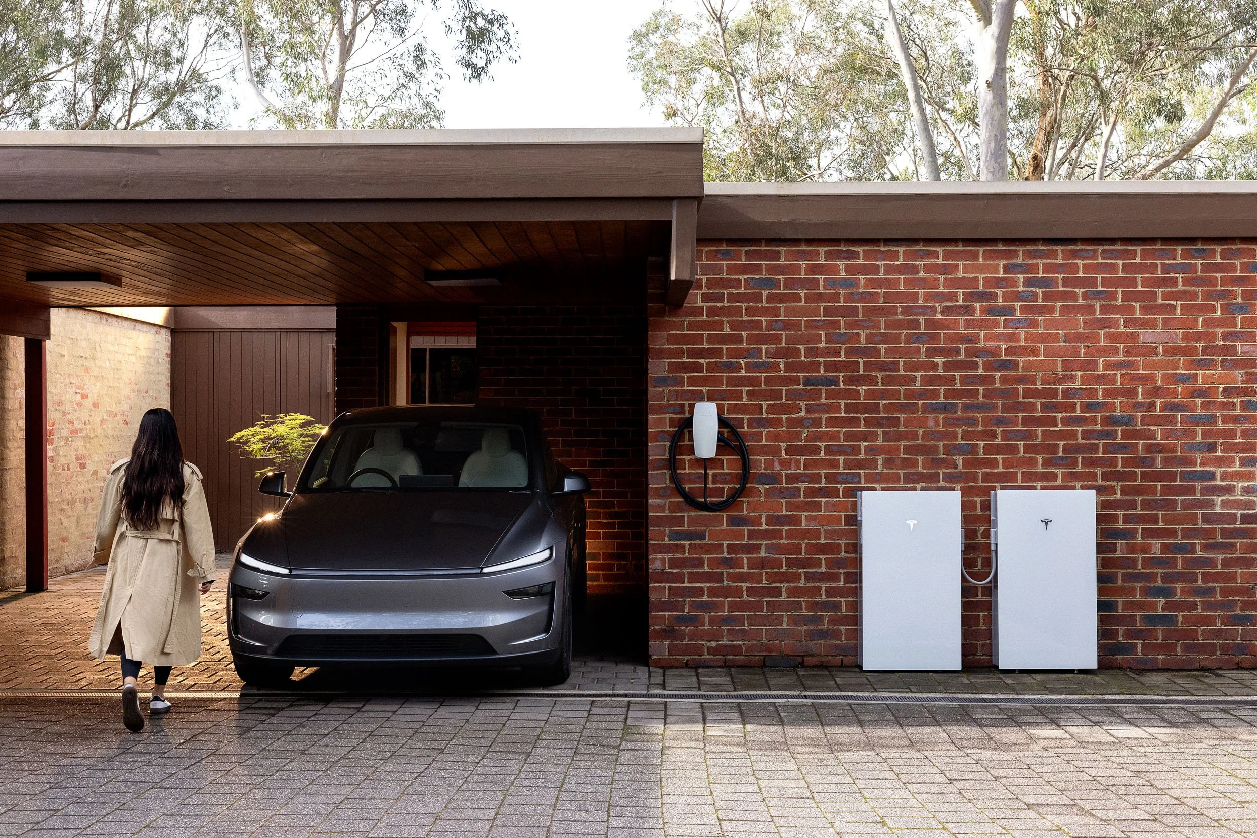 h.walker_tesla_au_67_v4_50pc.jpg