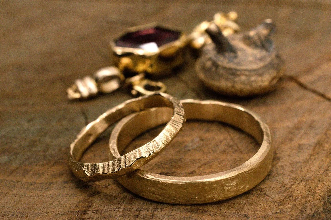 we maken met plezier iets moois nieuws van de sieraden die je niet meer draagt.