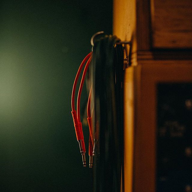 ⚡️Festive Much?⚡️
This is the most festive studio pic I could find... so, there it is &lsquo;Red Patch Cables on Green Wall&rsquo; 🎄 📷: @maytreephoto