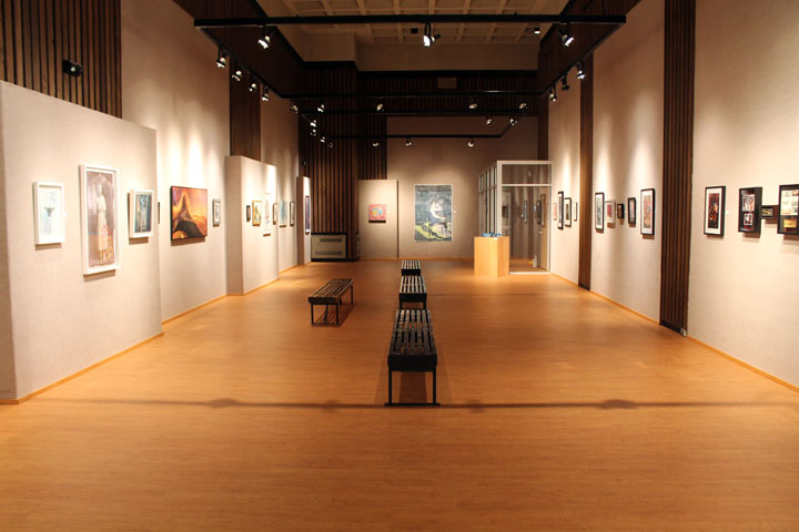Gallery Shot Looking North ©Adam Finkelston 2015