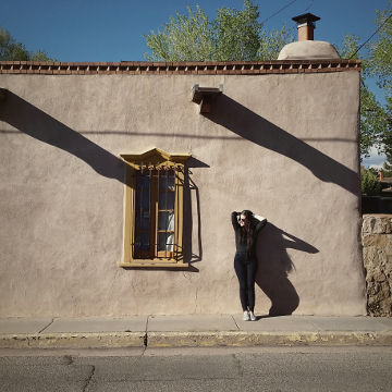 Annalee, downtown Santa Fe, May 2016 ©DH Bloomfield