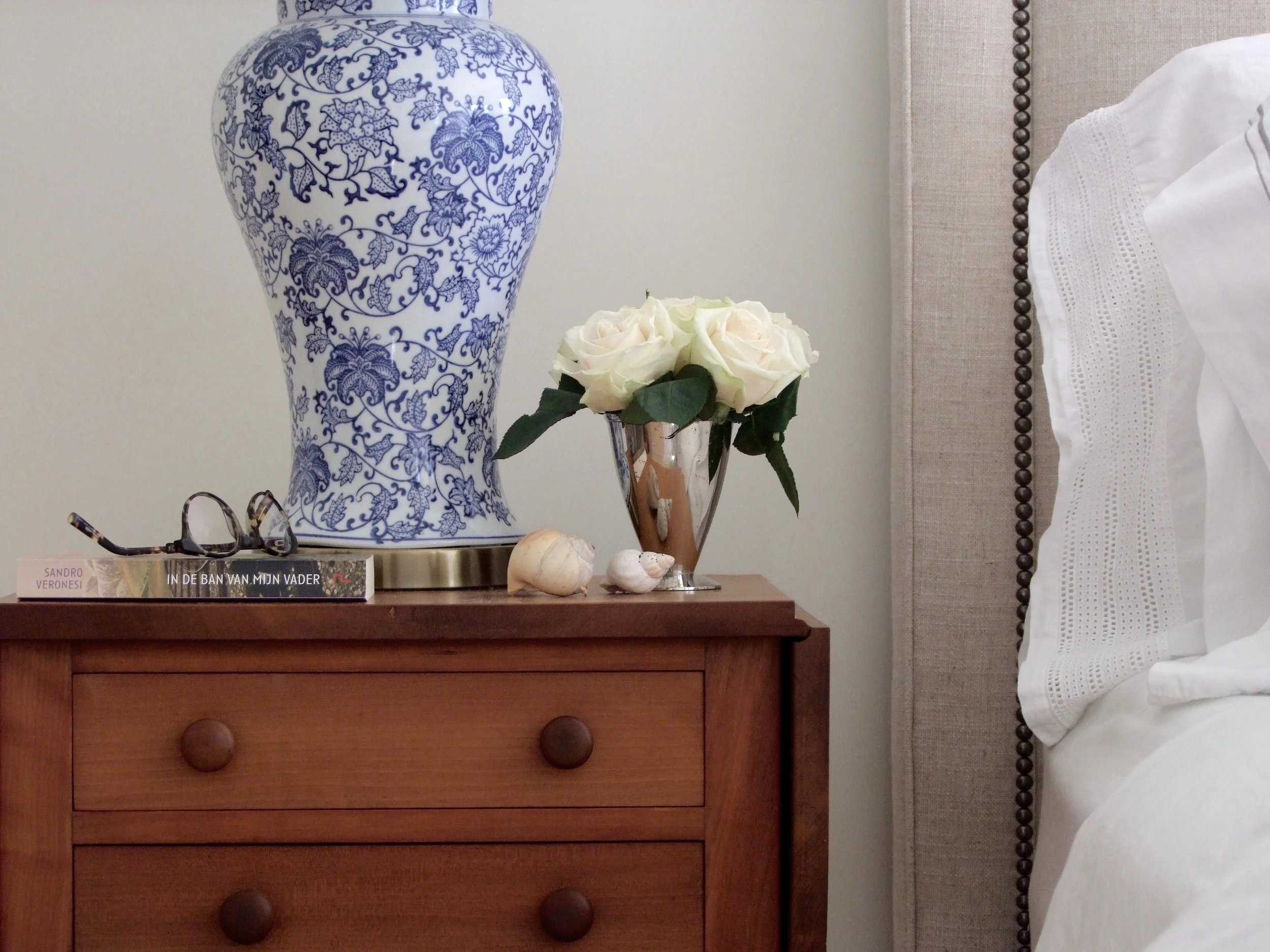 Room Design & Photo by: Carol Reed Interior Design Inc.
