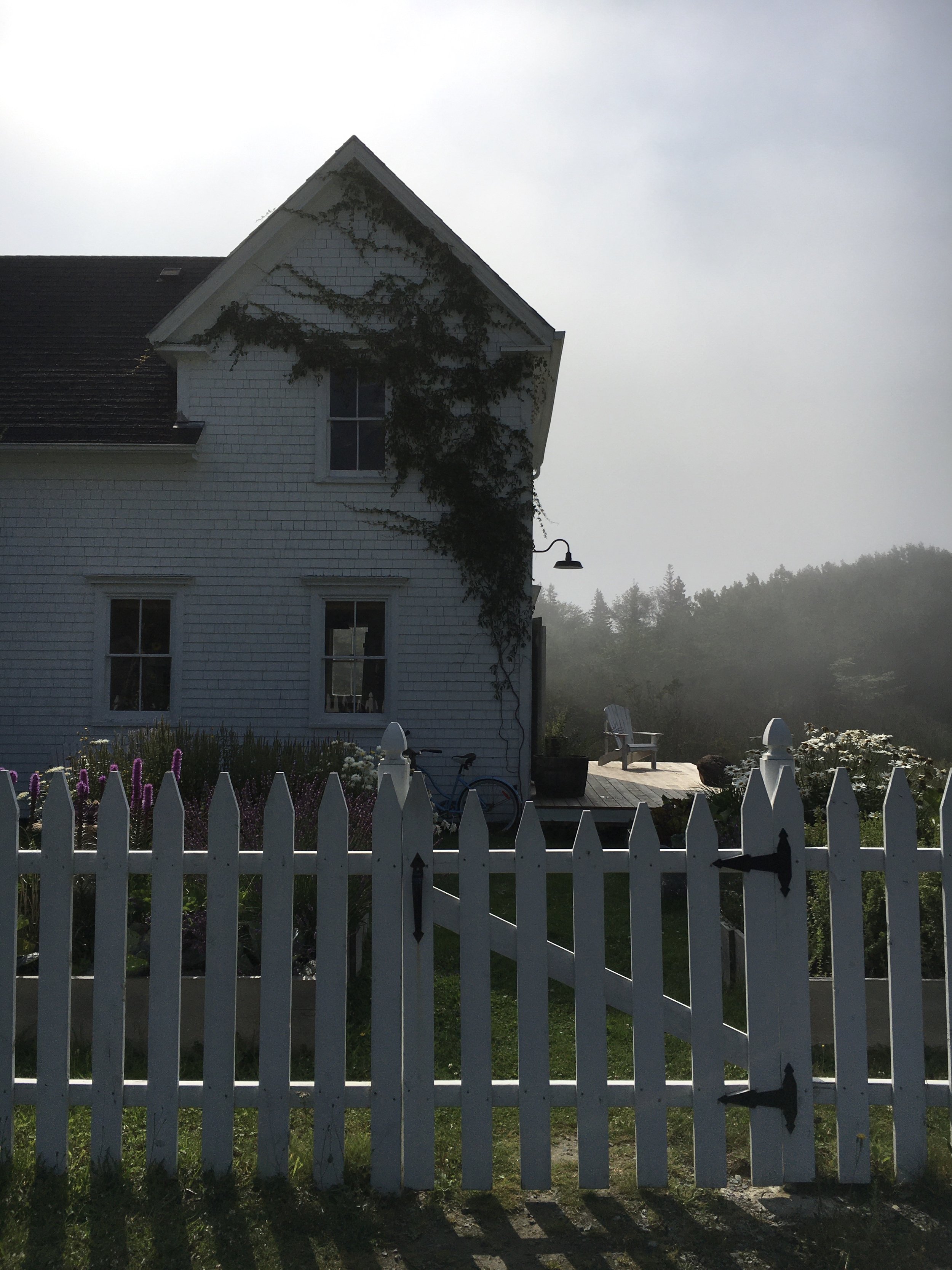 CarolReedDesign-Barn-Exterior-Gate.jpg