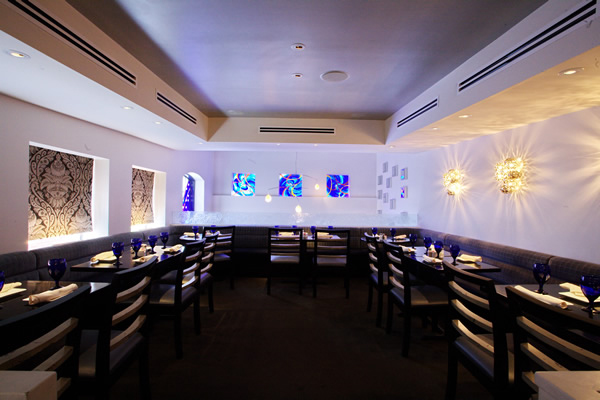 Intimate Dining Space 