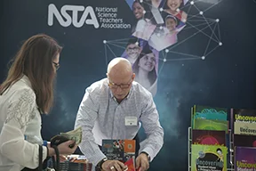 2017_10_09_0247_NSTA_Exhibit_2x3-WEB.jpg