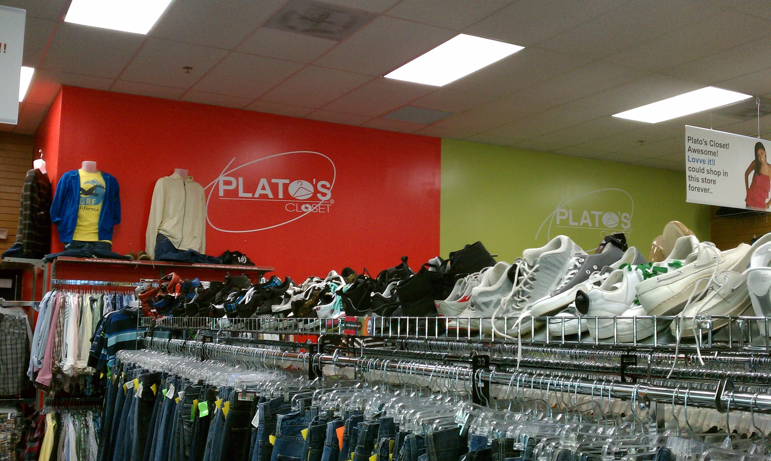Plato's Closet, Jacksonville, FL R&R Construction, INc. Metal Framing Exterior Sheathing, Drywall, Acoustical Ceilings, Carpentry