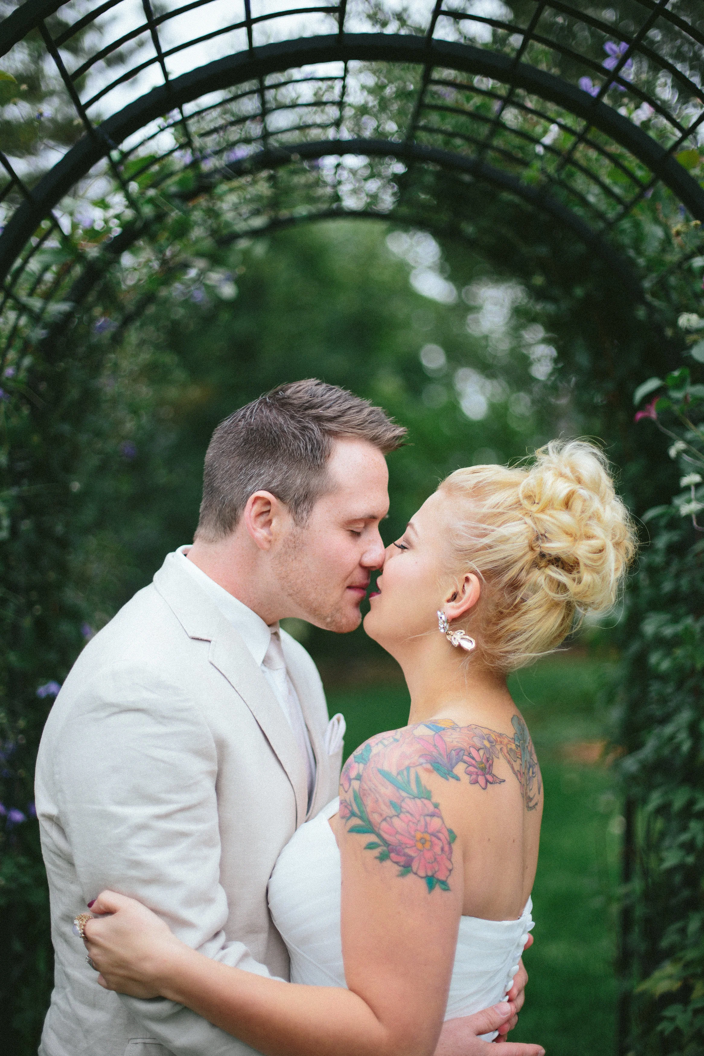 TheWedding(InColour)-166.jpg