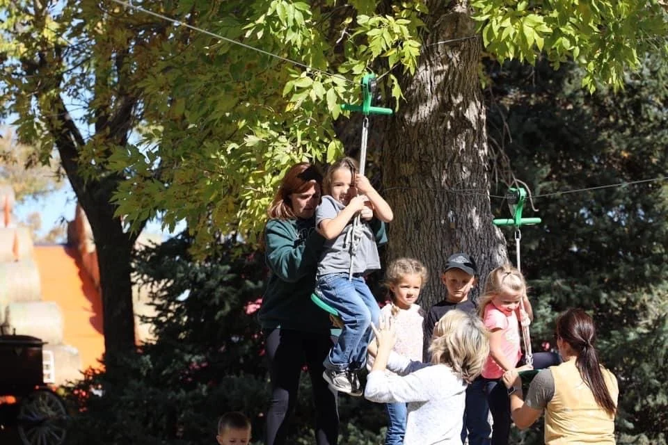 zip line.jpg