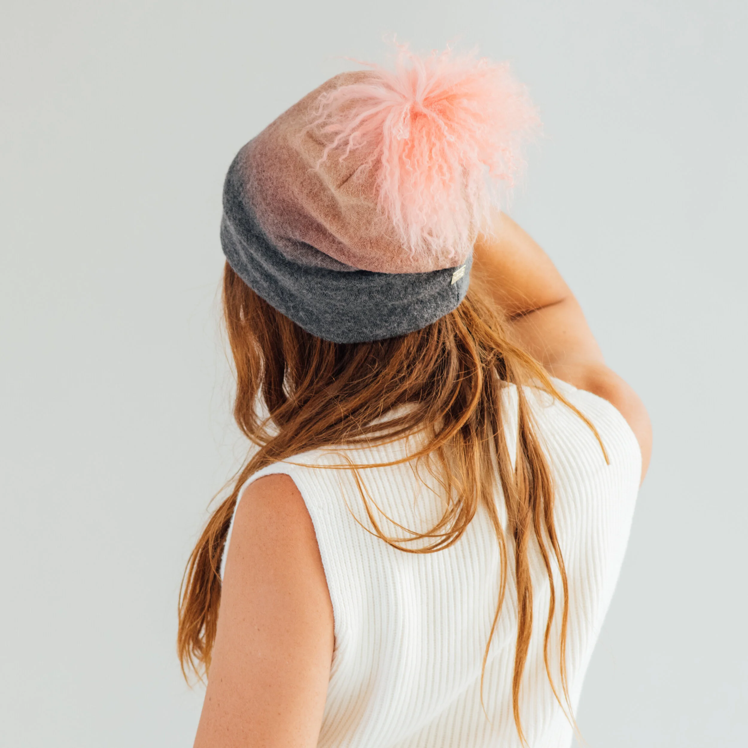 Arae_PinkGreyBeanie-12.jpg