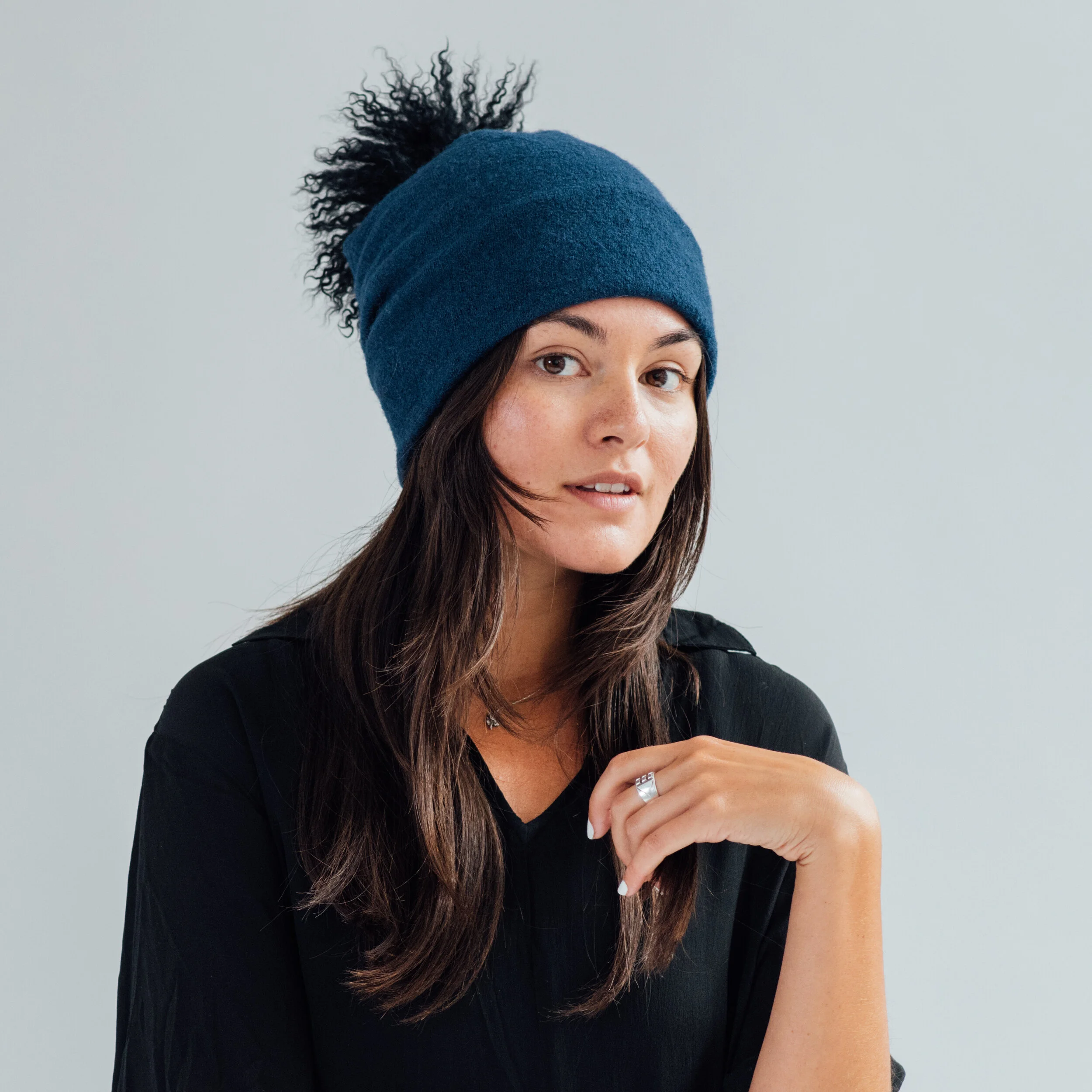 Arae_BlueBeanie-9.jpg