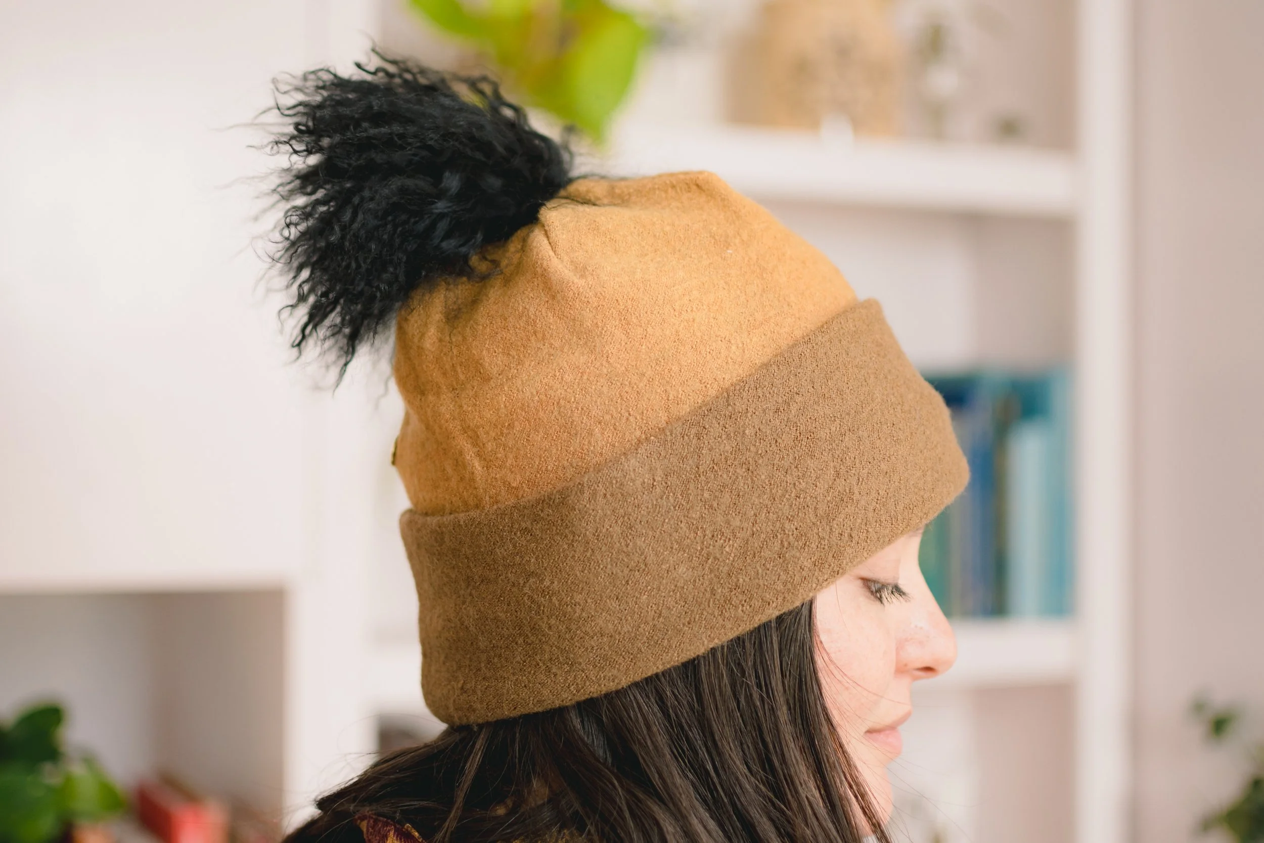 Extra Long Eskimo Beanie // Russet 