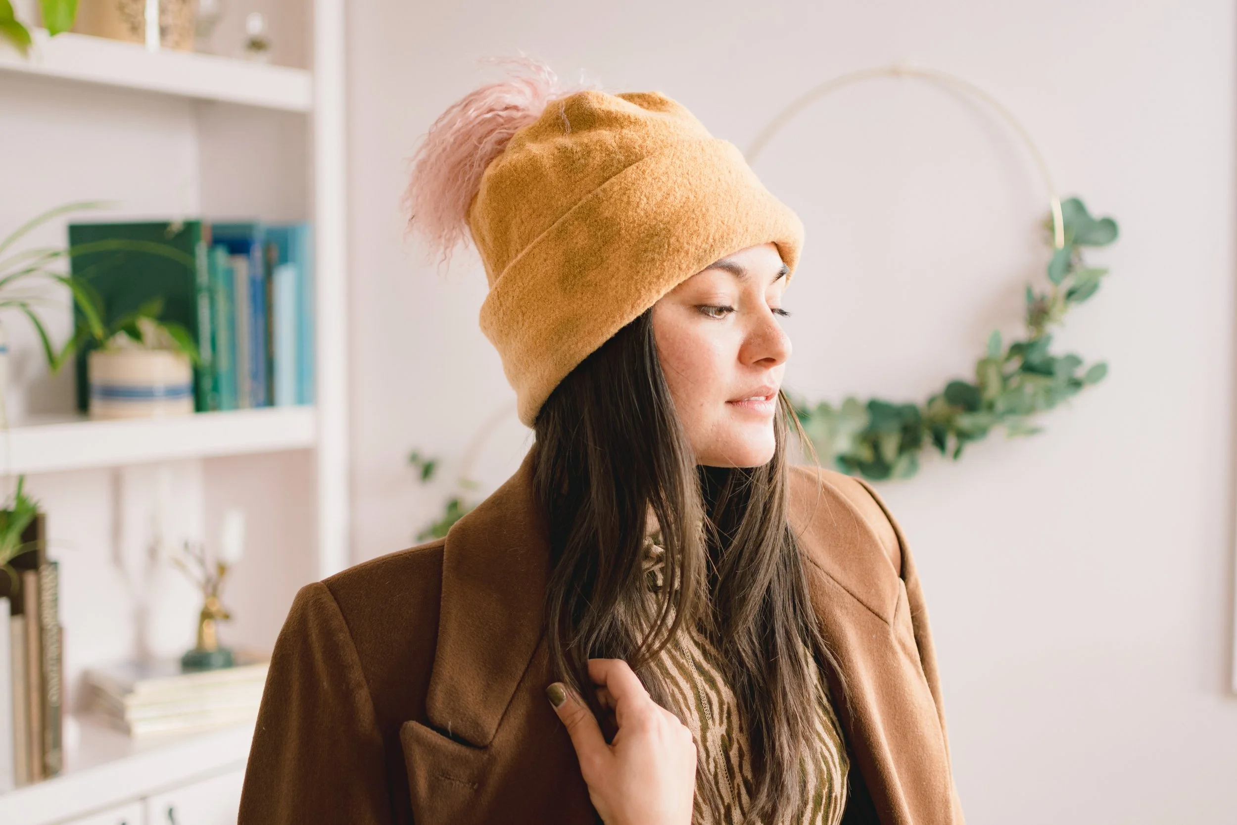Extra Long Eskimo Beanie // Sand 