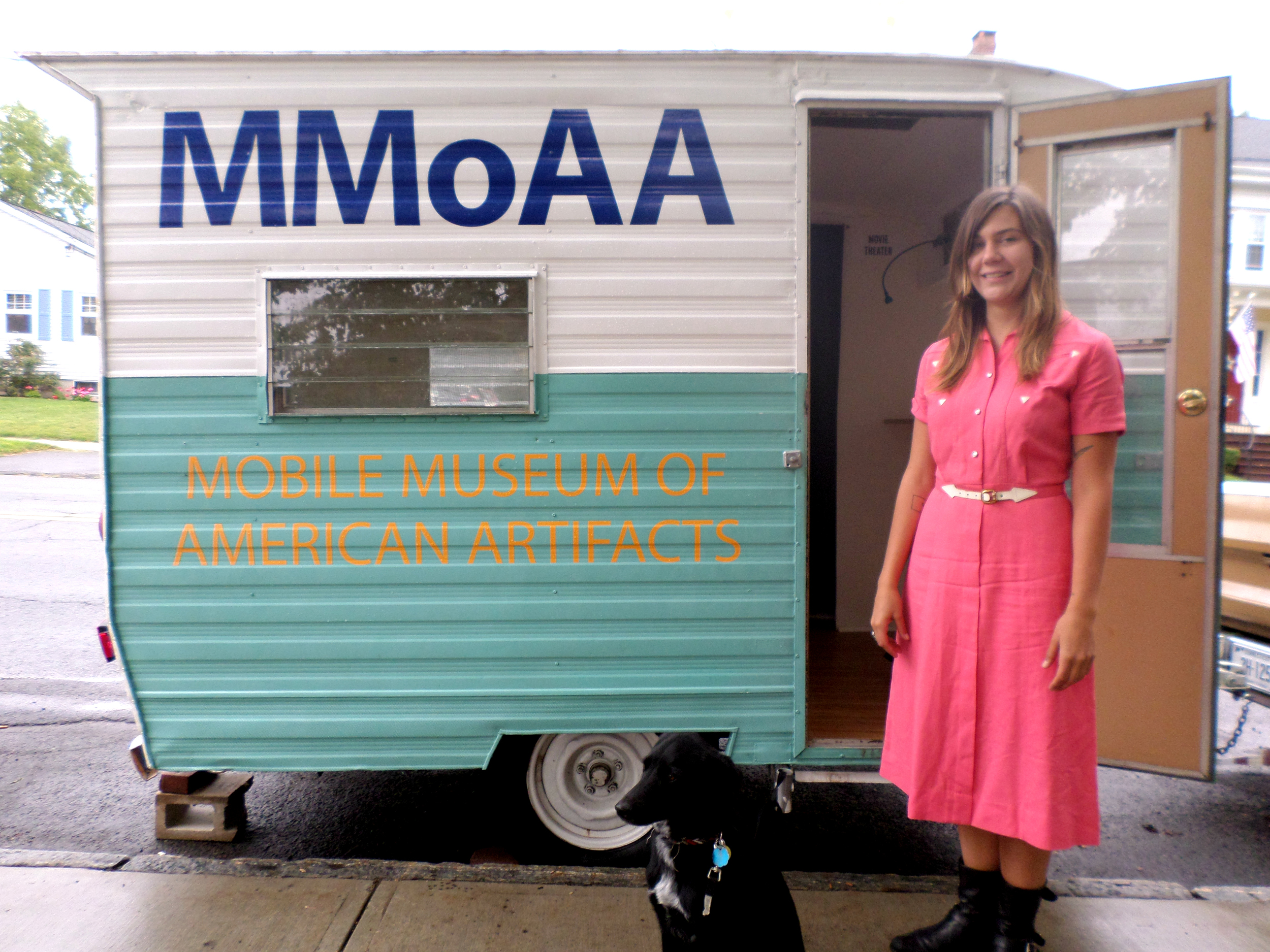 Laurelin, Kochia, and MMoAA at the Wallingford Public Library on September 15, 2014.