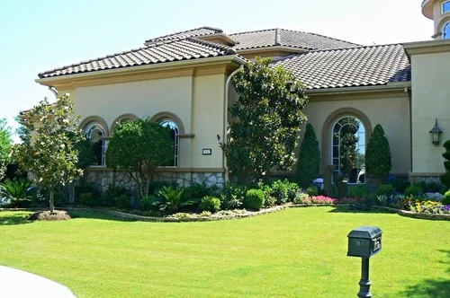 Landscape Update Co Landscape Install Houston (10).jpg