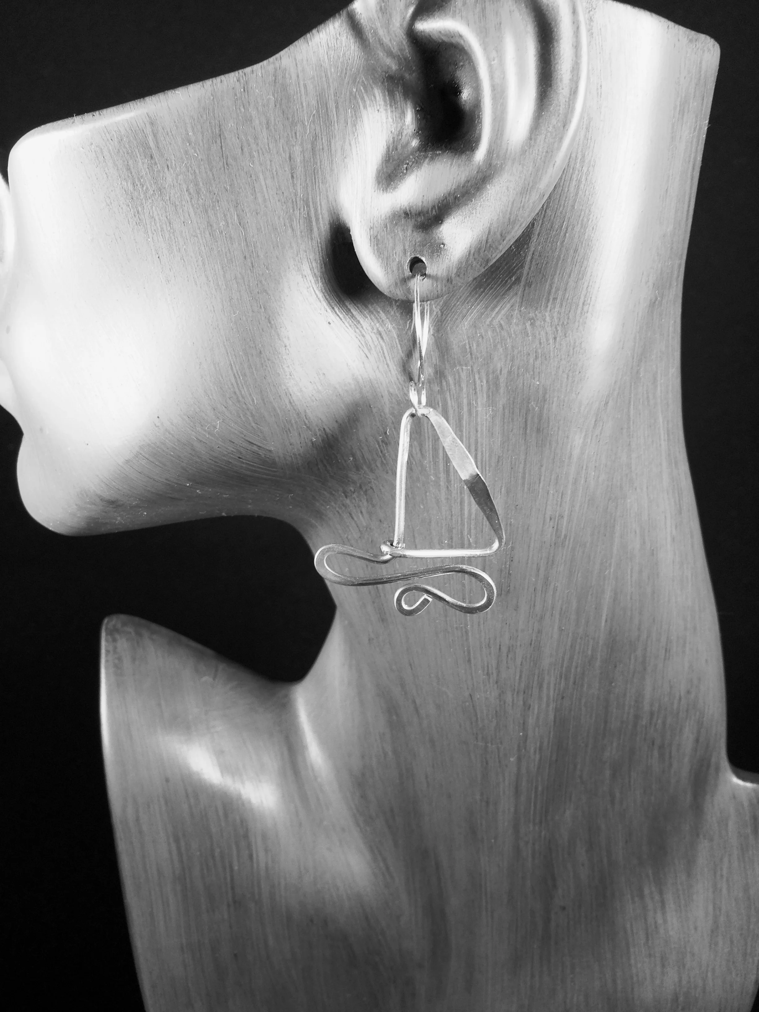 Ear-SmSailMod1.jpg