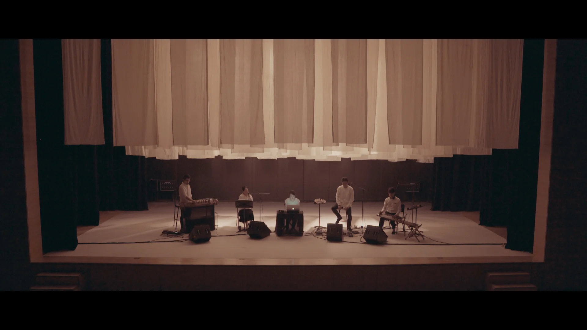 Main sequence.00_00_53_16.스틸001.jpg