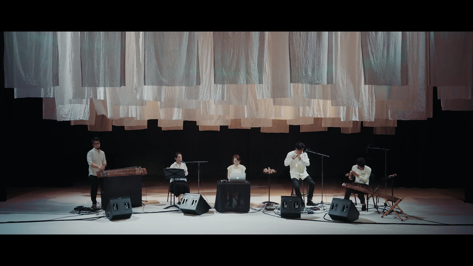 Main sequence.00_05_29_22.스틸005.jpg