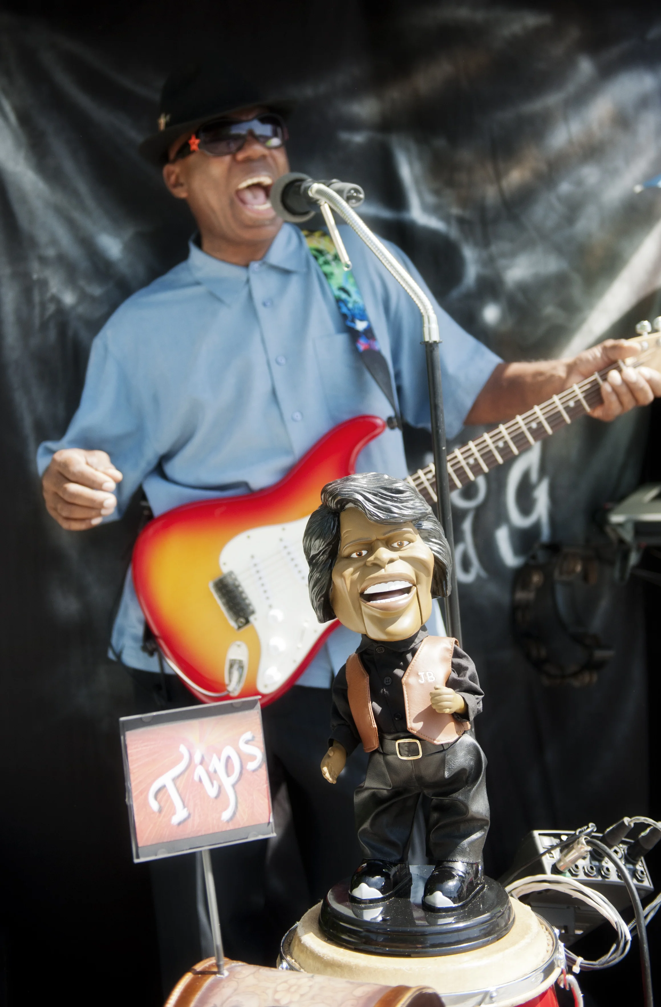 Durham_FarmersMarket_LennyGreen2_5192012.jpg
