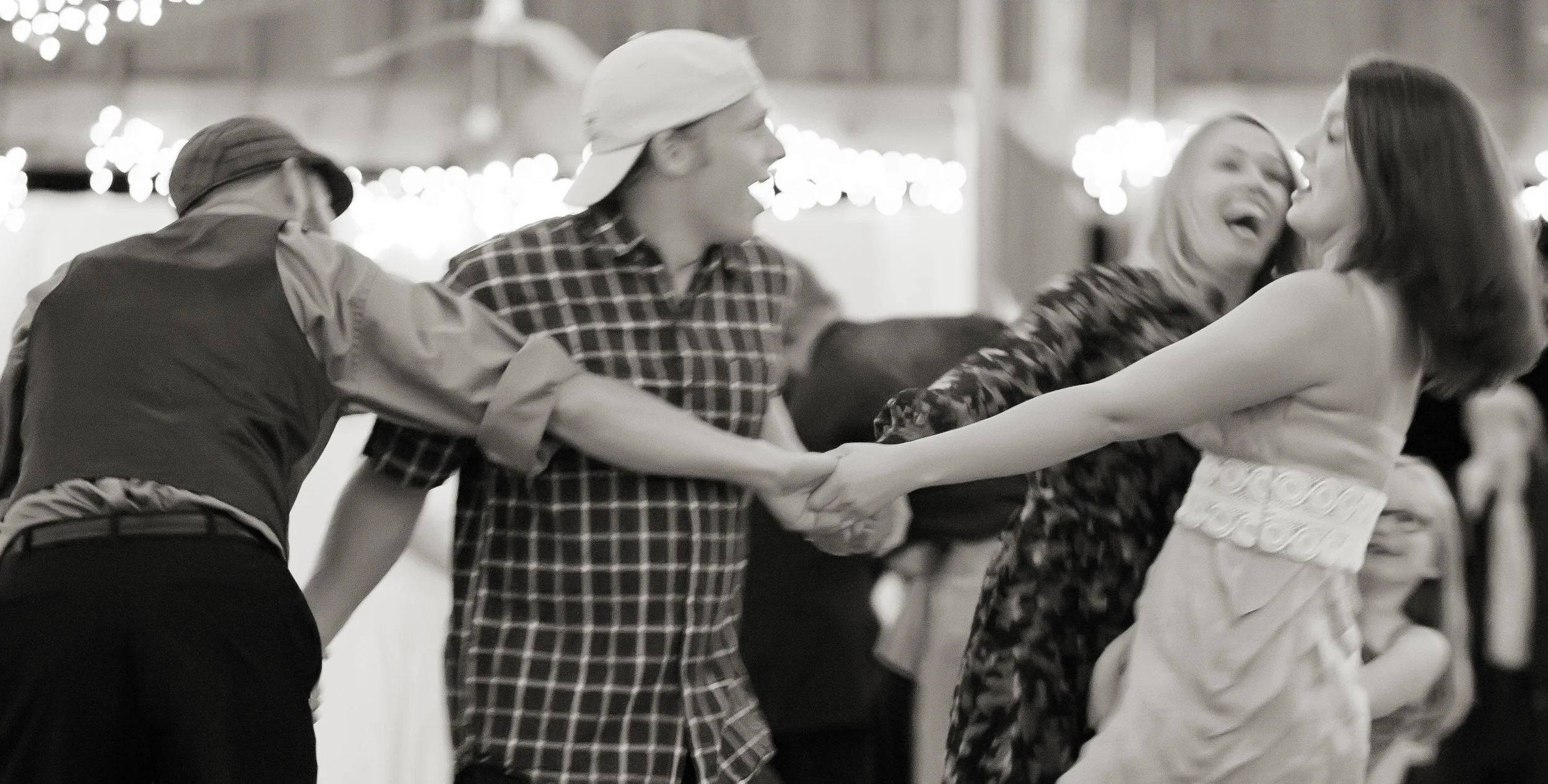 Wedding_SquareDancing9_10132012.jpg
